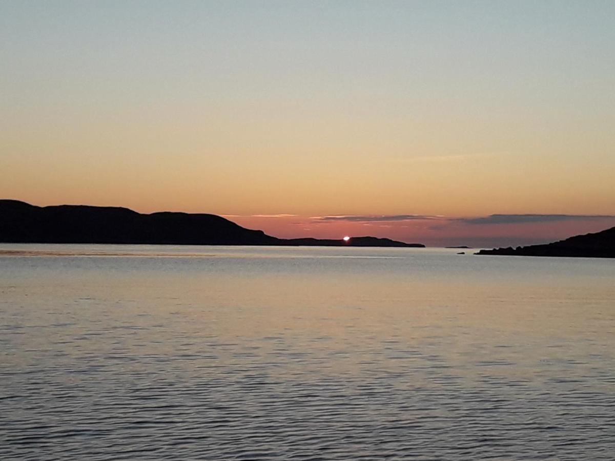 The Sleepy Crofter Glamping - Achiltibuie Hotell Exteriör bild