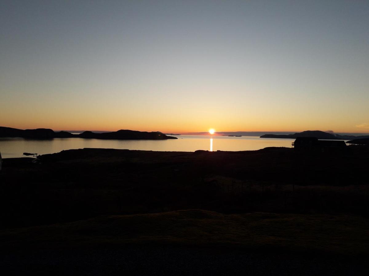 The Sleepy Crofter Glamping - Achiltibuie Hotell Exteriör bild