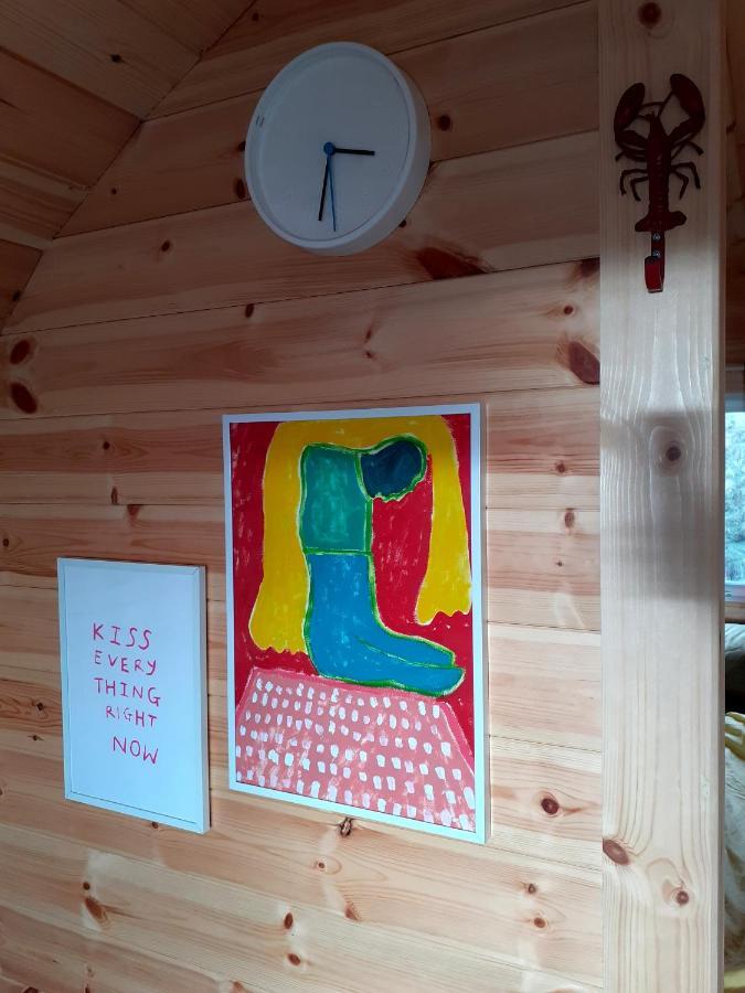 The Sleepy Crofter Glamping - Achiltibuie Hotell Exteriör bild