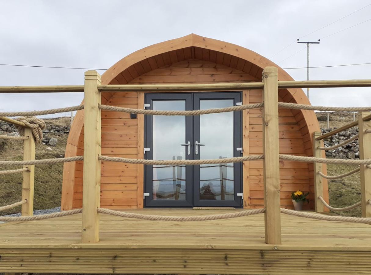 The Sleepy Crofter Glamping - Achiltibuie Hotell Exteriör bild