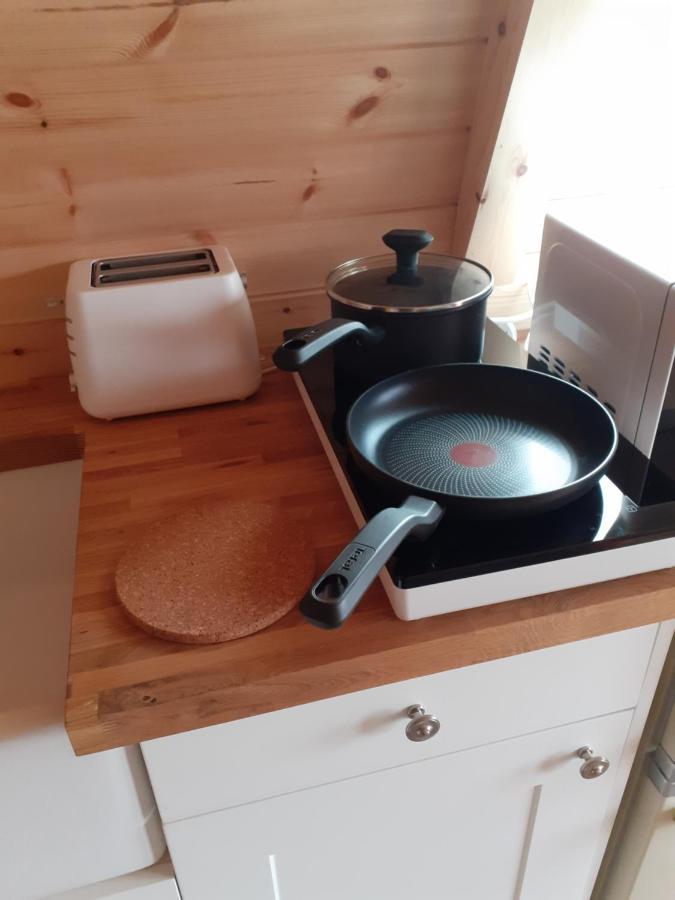 The Sleepy Crofter Glamping - Achiltibuie Hotell Exteriör bild